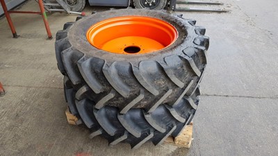 Kompletträder 380/70R28, Kubota