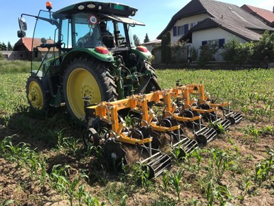 HACTEC Kulti Ackerbau-Hackgerät 4R0750 Mais (stark genug für Strip-till-Mais u.a. mit Oekosem)