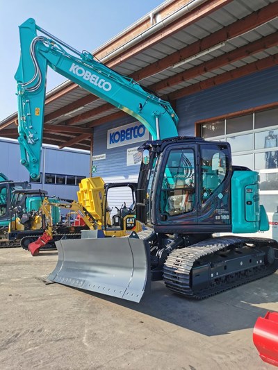 Bagger Kobelco ED 160 Blade Runner