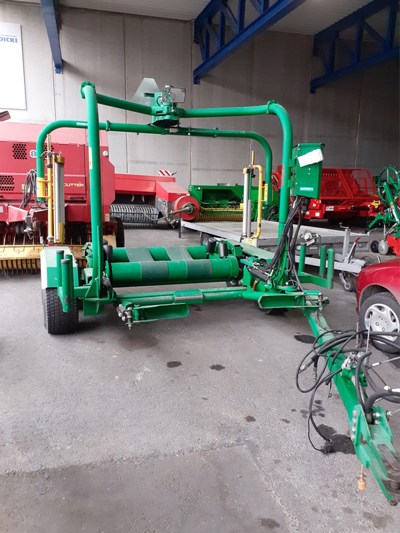 Rundballenwickler Agronic 1022