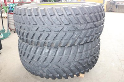 Pneu Nokian TRI 2 650/65R38