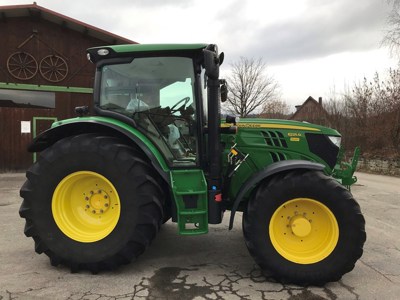 John Deere 6125R