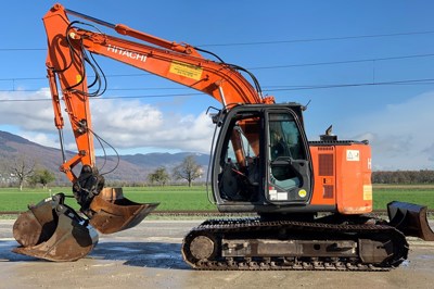 Bagger / Raupenbagger Hitachi