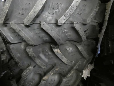 Reifen BKT RT855    210/95 R18