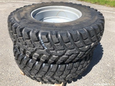 Nokian TRI2 Industriebereifung 440/80 R 28, zu Deutz 6180 ect.