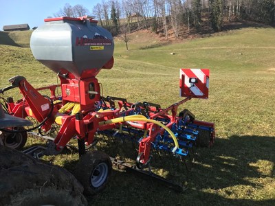 Übersaatgerät Hatzenbichler / Robert Aebi Landtechnik AG