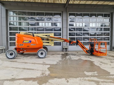 Teleskophebebühne JLG520AJ