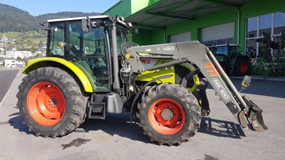 Claas Axos 320