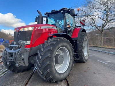 Massey Ferguson 8737