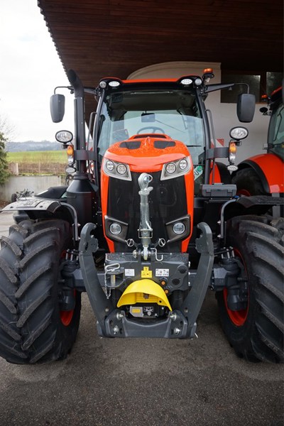 Kubota M6142 mit 5 Jahren Garantie