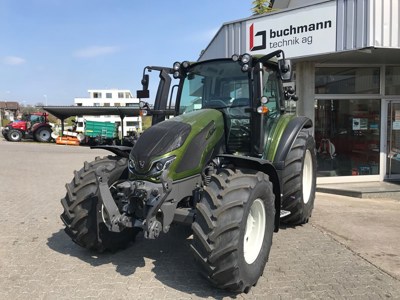 Valtra G135 Versu