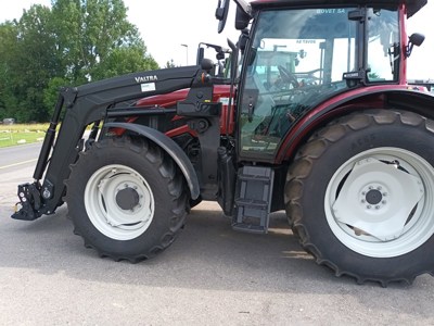 Valtra A115H4