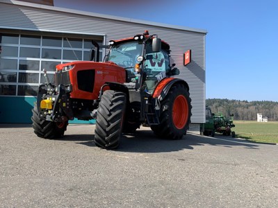 Traktor Kubota M6142 SWISS PROFI