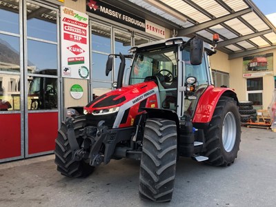 Massey Ferguson 5S.145