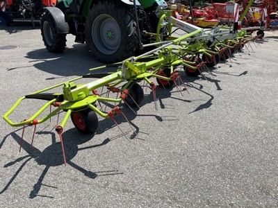 Pirouette Claas Volto 900