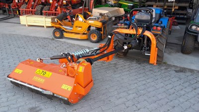 Tierre Seitenmulcher  Weinbergtraktor Mini TCL 120 REVO