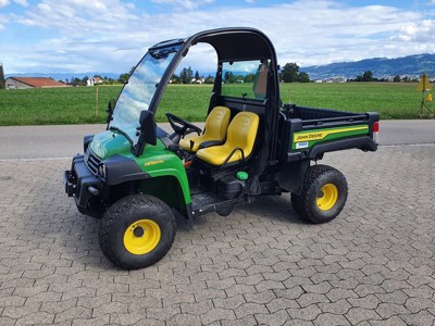 John Deere Gator HPX815E