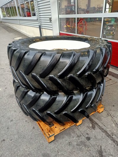 Räder 600/65 R 38