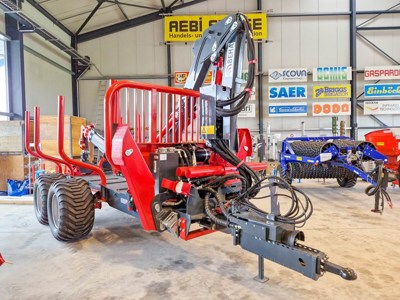 BEHA Trailer Rückewagen T1500  mit BEHA Crane Z 9370