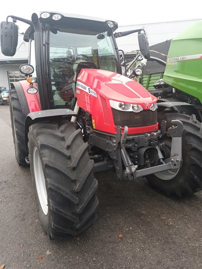 Tracteur Massey Ferguson 5713 S Dyna 6