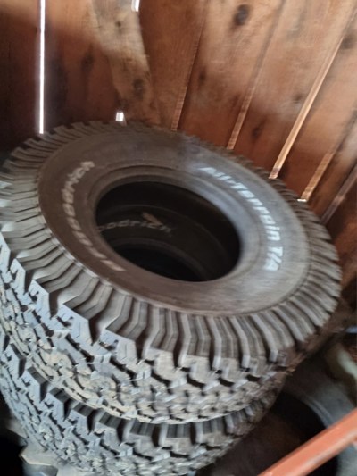 Pneu All Terrain 35x12.5R16.5