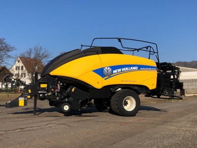 New Holland BB 890 plus