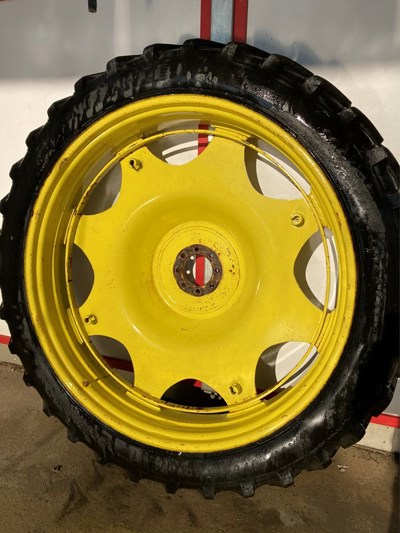 Roues de culture jumelée pour John-Deere 6610