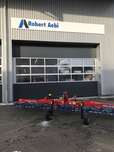 Wiesenstriegel / Robert Aebi Landtechnik AG