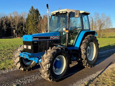 Traktor Ford 6640 SL