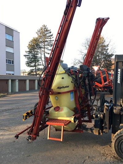 Feldspritze Hardi 15m, elektrische Bedienung, Innenreinigung