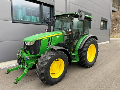 John Deere, Traktor John Deere 5100M, Allrad, 2017