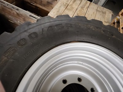 Bereifung 500/45R22.5