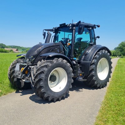 Valtra N175 Direct mit Rückfahreinrichtung