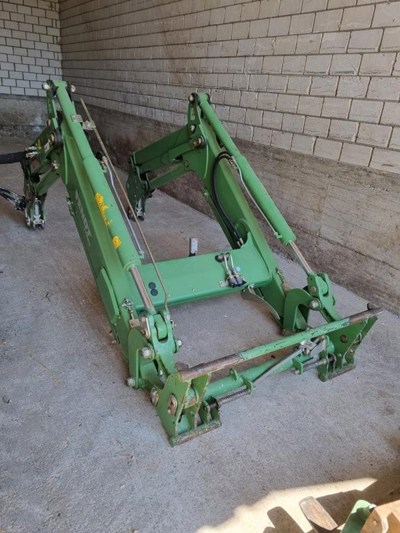 Frontlader Fendt 4X75