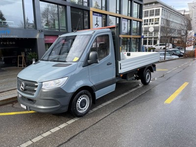 Mercedes-Benz Sprinter 315 CDI Standard FWD mit Pritsche und AHK