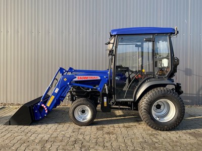 Kommunaltraktor Kleintraktor Farmtrac 22 Mit Kabine & Frontlader