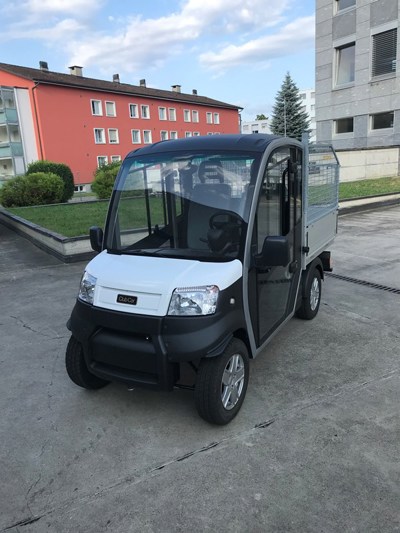 Elektro Nutzfahrzeug Club Car Urban