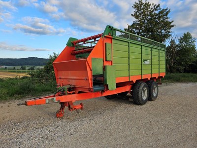 Scalvenzi Tandem Häckselwagen/Silierwagen/Dosierwagen