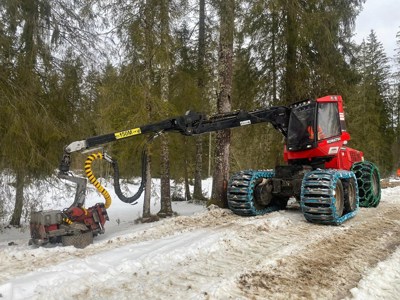 Abatteuse forestière Valmet 941