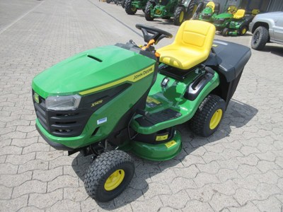 Rasentraktor John Deere  X147R