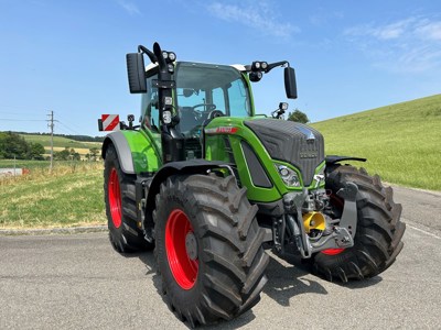 Fendt 724 Profi +