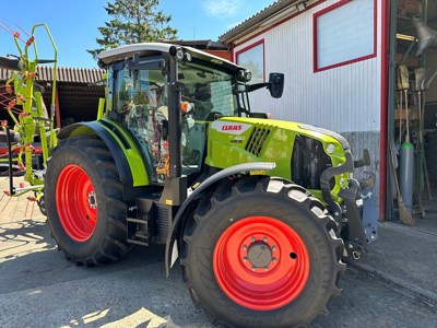 Traktor Claas Arion 450 SWISS+