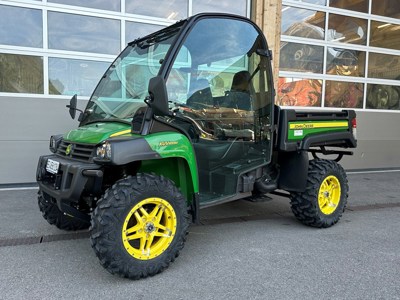 John Deere Gator XUV 855