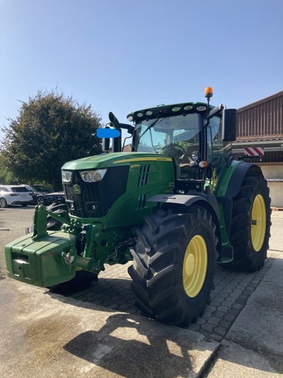 Tracteur John Deere 6215R