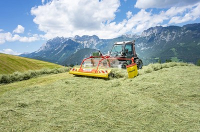 Pöttinger Bandschwader Mergento F4010 Alpin