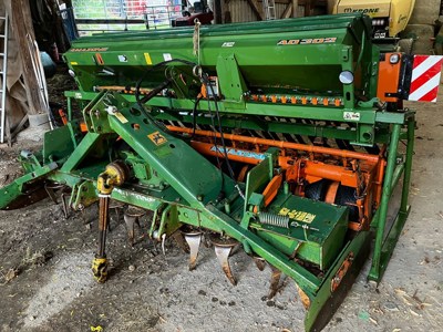 Amazone Kreiselgrubber KG 302 mit Sämaschine AD 302