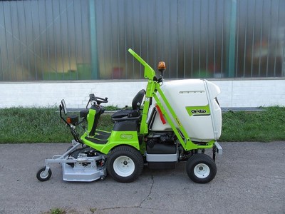 Grillo Rasentraktor Rasenmäher FD900 4WD Allrad, mit Hochentleerung