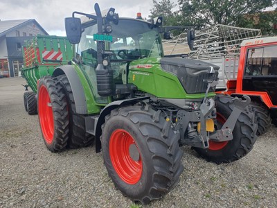 Traktor Fendt 211 Vario Gen3 Profi Setting 2