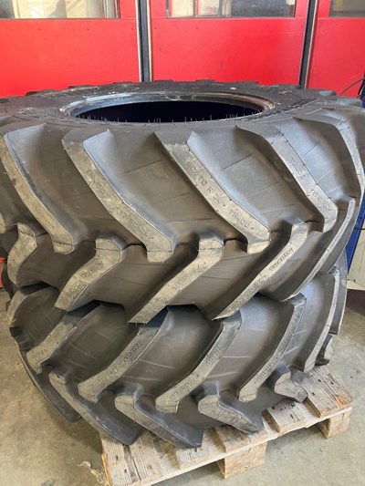 2 Trelleborg Reifen 460/70R24