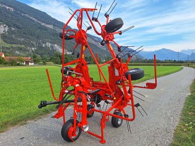 Kuhn, GF582 Kreiselheuer, I17211